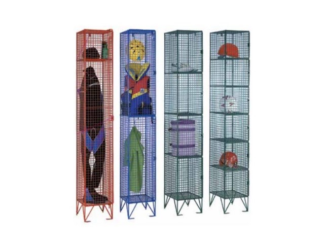 Wire mesh lockers