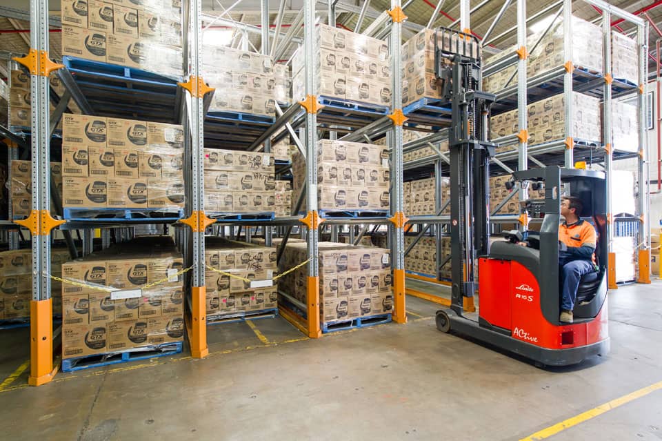 Drive in racking for fort lift trucks